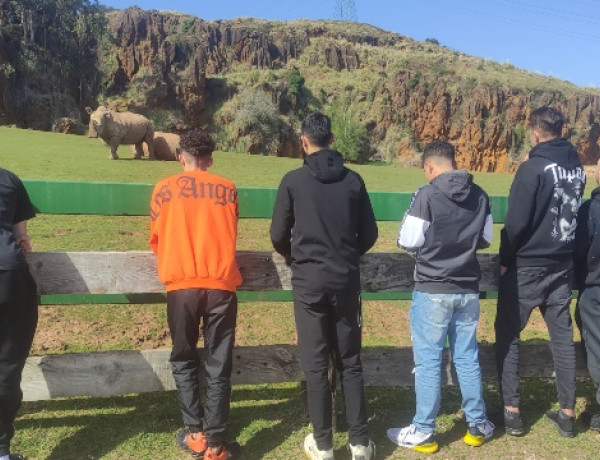 El Parque de Cabárceno recibe la visita de las personas menores que cursan el Aula de FPB de Operaciones Básicas de Cocina de Santander. Fundación Diagrama. Cantabria 2022