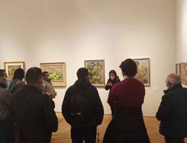 Las personas atendidas en el centro de día ‘Heliotropos’ de Puebla de Soto visitan el Museo de Bellas Artes de Murcia