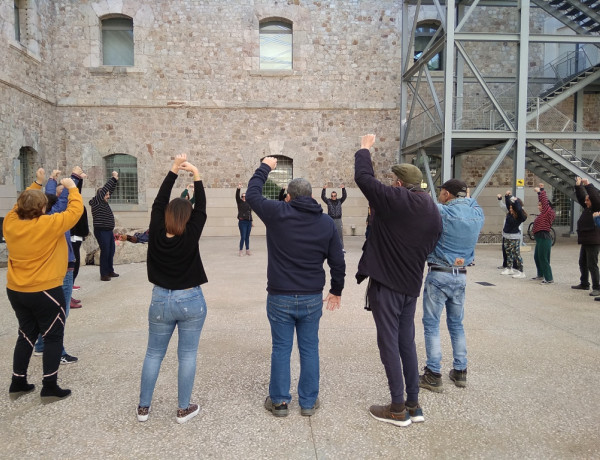 Las personas atendidas en el centro sociosanitario ‘Cristo de los Mineros’ de La Unión realizan un taller de expresión corporal en la Universidad Politécnica de Cartagena. Fundación Diagrama. Murcia 2019. 