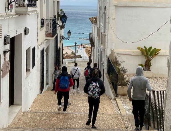 Las personas jóvenes atendidas en el Hogar ‘La Magrana’ de Alicante disfrutan de una jornada de ocio positivo en Altea y Benidorm. Fundación Diagrama. Comunidad Valenciana 2022.