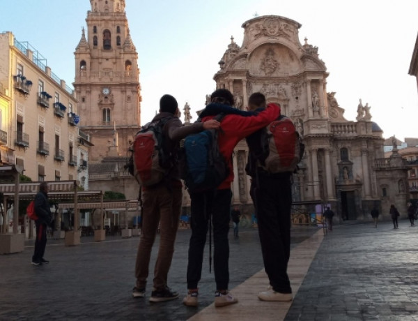 Las personas menores atendidas en el centro ‘Las Moreras’ de Murcia completan el Camino de Levante entre Orihuela y Caravaca de la Cruz.