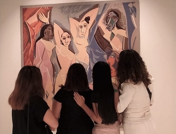 Las jóvenes atendidas en los recursos residenciales ‘Kyra’ de Andalucía realizan diversas actividades con motivo del Día Europeo contra la Trata de Seres Humanos
