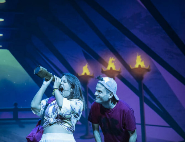 El primer musical de divulgación científica en España cuenta con la asistencia de las personas jóvenes de la residencia 'Mas de la Pinaeta' de Gátova (Valencia)