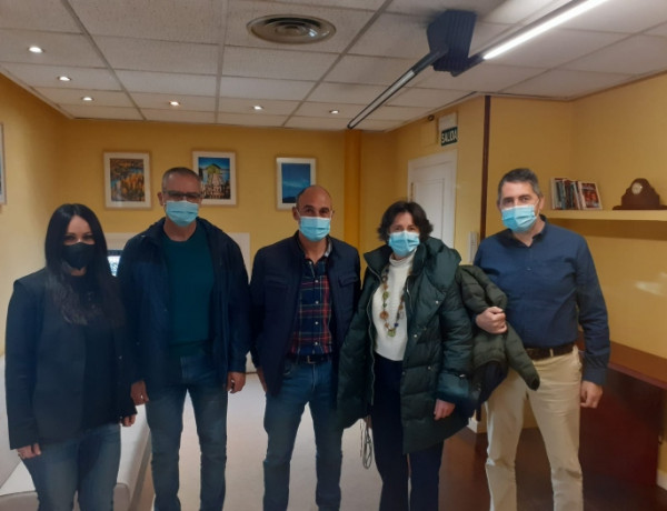 Profesionales de FundaciAón Diagrama en Cantabria se reúnen con miembros del Grupo Operativo de Extranjeros de la Policía Nacional en Santander