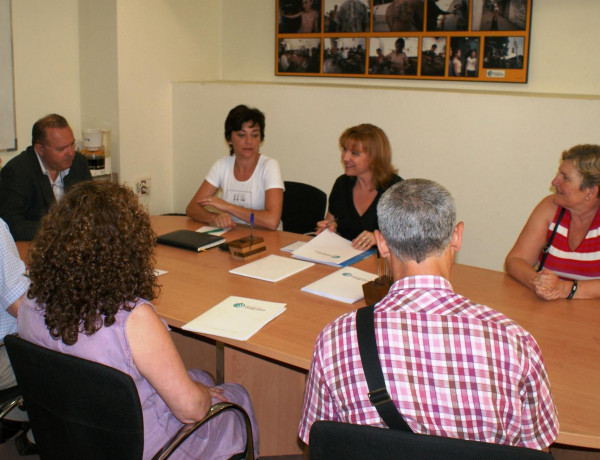 La presidenta de la Comisión de Sanidad y Asuntos Sociales de la Asamblea de Murcia se reúne con representantes de Fundación Diagrama para “apoyar la labor social” de la entidad en la Región.