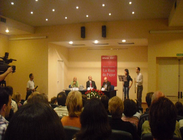 Un menor del Centro 'Pi i Margall' ha sido galardonado en los premios de literatura 'La Rosa de Paper'