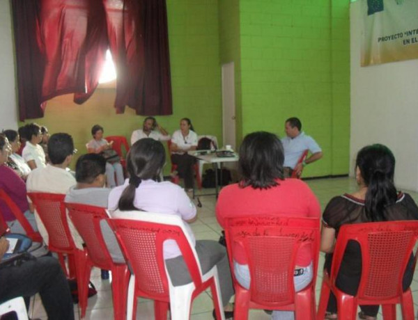 Profesionales de Fundación Diagrama visitan el Proyecto de Cooperación ‘Ruta Joven’, desarrollado en El Salvador, valorando muy positivamente los progresos realizados