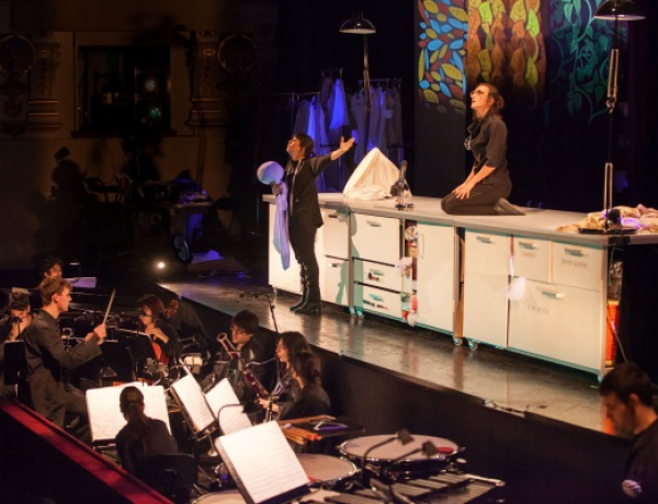 Menores atendidos en centros de Fundación Diagrama en La Rioja disfrutan de la obra teatral ‘El sastrecillo valiente’