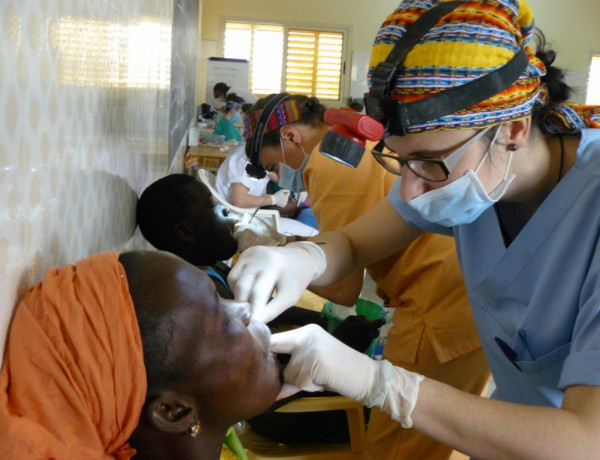 Colaboración con Dentistas Sin Fronteras en Senegal