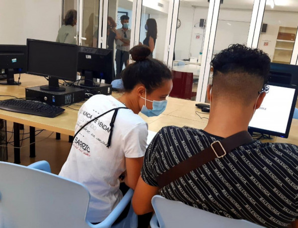 La sede de Fundación Diagrama en Baleares recibe la visita del presidente y la directora insular de Infancia y Familia del IMAS