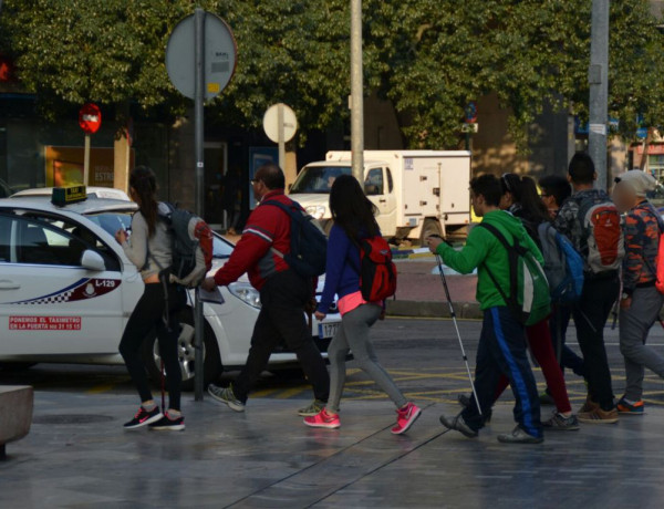 Menores del centro 'Las Moreras'. Ruta de senderismo. Fundación Diagrama.