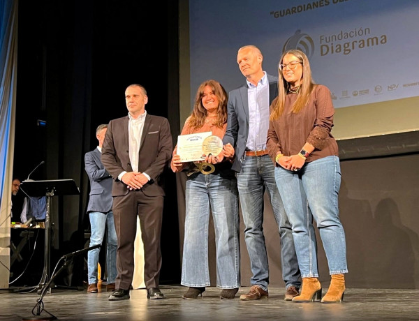 Centro 'Las Lagunillas' recibe el galardón 'Guardianes del Cambio' en la I Gala Instantáneos