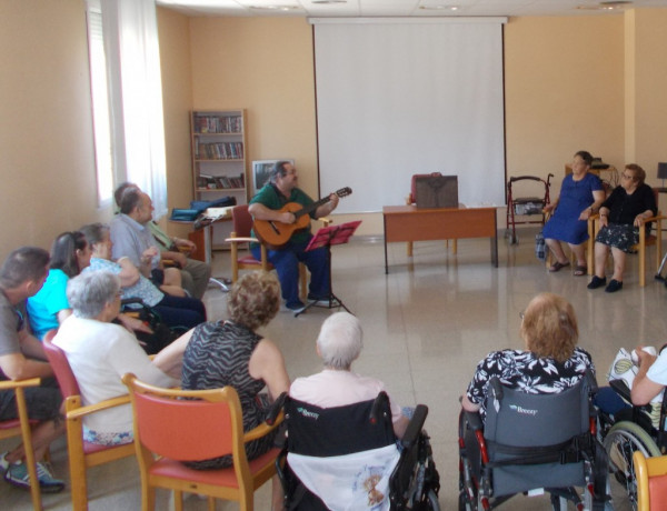 Taller de musicoterapia 2017. Residencia 'Nuevo Azahar' de Archena (Murcia).
