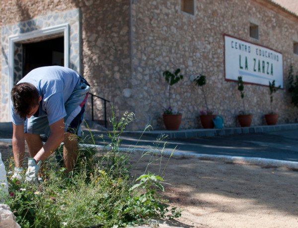 Una treintena de jóvenes atendidos en los centros ‘Las Moreras’ y ‘La Zarza’ finalizan con éxito su formación en los sectores de la construcción y la jardinería. Fundación Diagrama. Murcia 2020. 