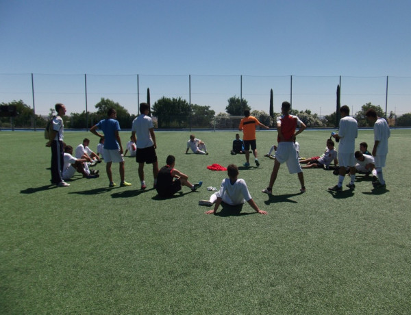 Los menores del centro educativo ‘La Cañada’, en Fernán Caballero (Ciudad Real), visitan las instalaciones deportivas del Real Madrid