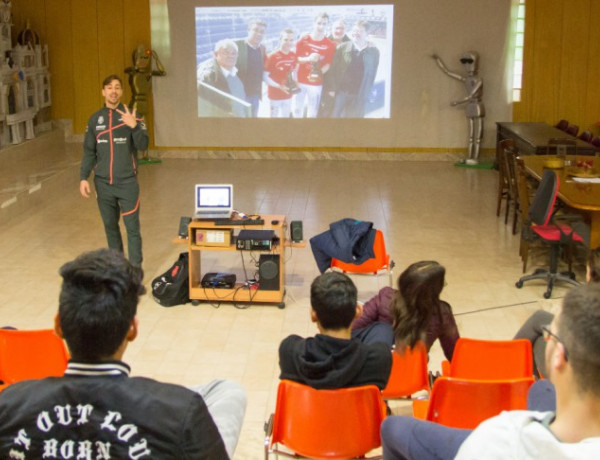 Jóvenes atendidos en los centros ‘Massamagrell’ y ‘Mariano Ribera’ de Valencia participan en varias actividades de pelota valenciana. Fundación Diagrama. Comunidad Valenciana 2019.