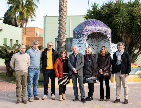 El director general de Medio Natural y Animal de la Generalitat Valenciana, Raúl Mérida, visita la residencia socioeducativa ‘Pi Gros’