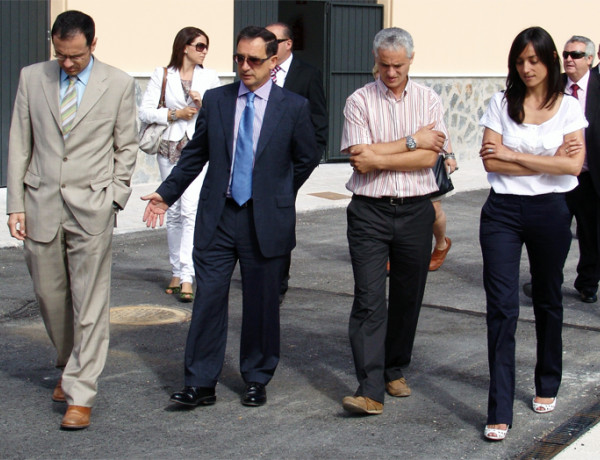 El Consejero de Política Social, Mujer e Inmigración visita el Centro Educativo “La Zarza” y la Residencia “Altavida”, de Fundación Diagrama