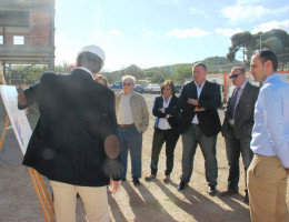 El alcalde de La Unión visita las obras de construcción del centro sociosanitario de Fundación Diagrama en este municipio