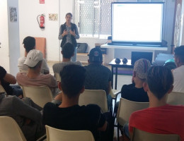 Los jóvenes atendidos en el centro ‘Llauradors’ de Elche participan en un conjunto de actividades culturales, deportivas y lúdicas. Fundación Diagrama. Comunidad Valenciana 2018. 