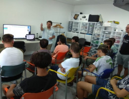 El Programa ‘Labor E-Job’ de Murcia forma a una decena de jóvenes en programación informática básica con Arduino