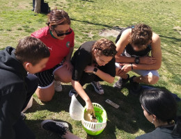 Taller medioambiental con los jóvenes de Campanar