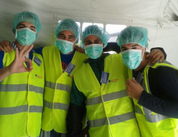 Los menores del centro ‘La Jara’ de Alcalá de Guadaíra (Sevilla) participan en una jornada de puertas abiertas en la escuela formativa del SAMU