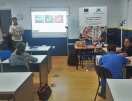 Taller grupal desarrollado en la sede de Fundación Diagrama en Badajoz