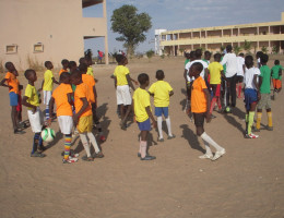 Escuela sociodeportiva en Sandiara (Senegal). Fundación Diagrama Diante Bou Bess.