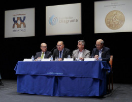Jesús Rodríguez (i), Francisco Legaz, Antonio Reus y Francisco Javier Esquembre (d) en la mesa presidencial