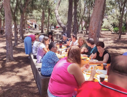 Almuerzo de las personas participantes