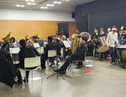 La orquesta CordoPhonia se prepara para su actuación en El Limonar