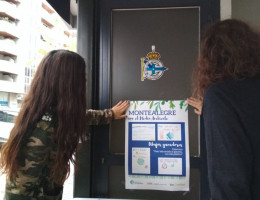 Los jóvenes atendidos en el centro ‘Montealegre’ de Ourense participan en una actividad de voluntariado medioambiental en las montañas de la ciudad. Fundación Diagrama. Galicia 2019. 