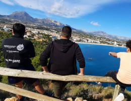Los jóvenes atendidos en el Hogar ‘La Magrana’ descubren parte del patrimonio natural de las localidades de Alicante y Benidorm