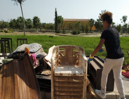 Menores atendidos en los centros ‘Anassim’ de Llanera de Ranes (Valencia) y ‘La Magrana’ (Alicante) colaboran en la limpieza de casas y ríos de distintos municipios tras el paso de la gota fría. Fundación Diagrama. Comunidad Valenciana 2019. 