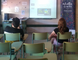 Profesionales del Programa de Fomento del Acogimiento Familiar realizan charlas informativas en varios puntos de Valencia