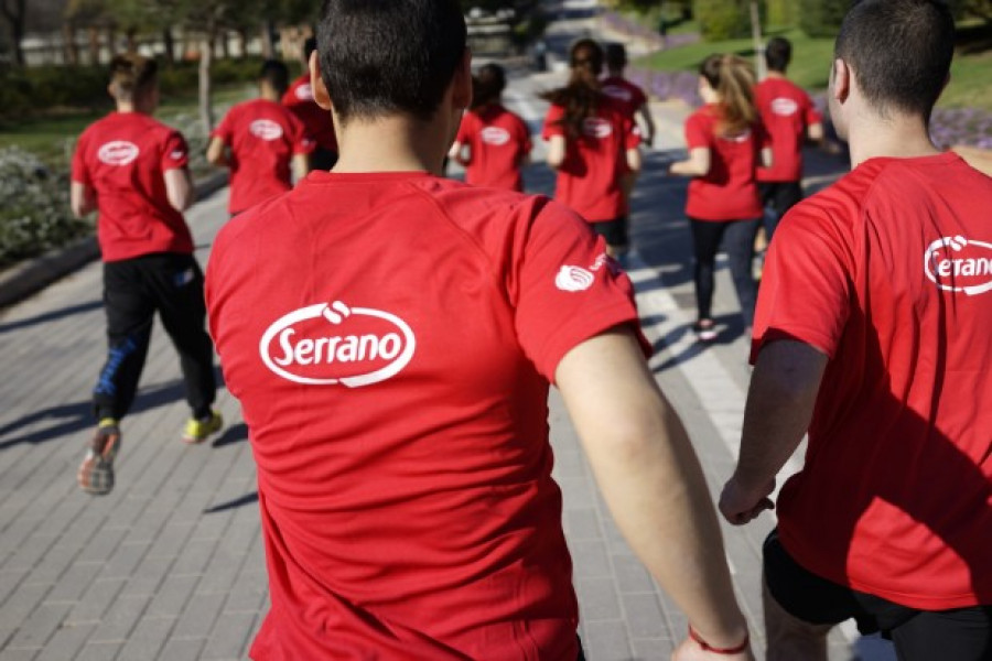 Jóvenes del Club de Atletismo Cárnicas Serrano. Fundación Diagrama.