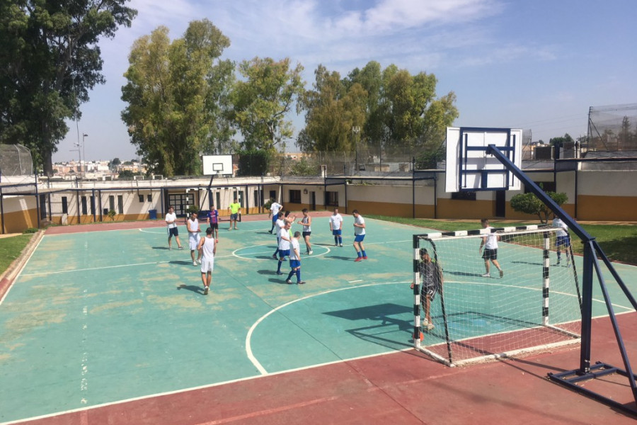 Los menores del centro ‘La Jara’ de Alcalá de Guadaíra (Sevilla) participan en una actividad de convivencia con usuarios de la Asociación Prolaya. Fundación Diagrama. Andalucía 2018. 