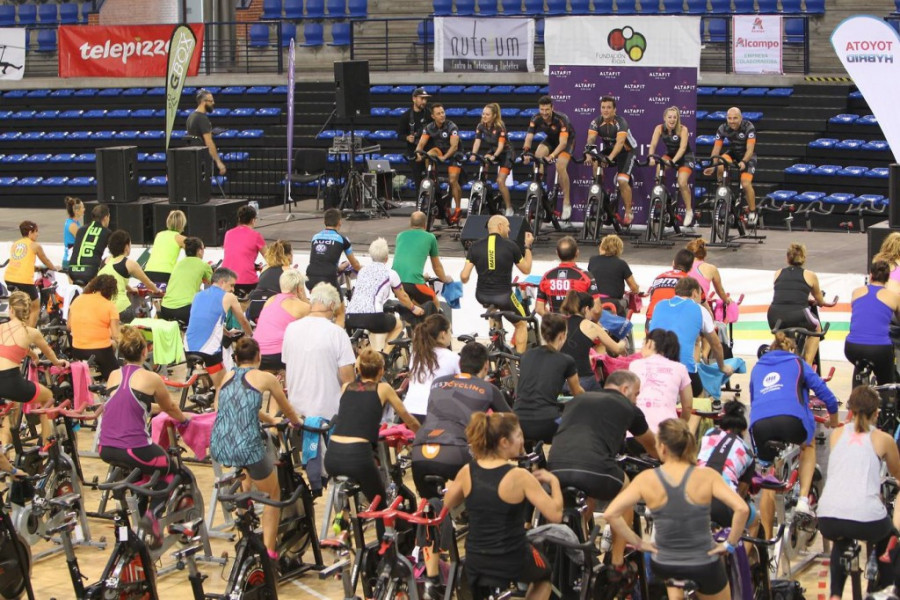 Actividad de voluntariado en el III Logroño Fitness Day. Menores del centro 'Virgen de Valvanera' de Logroño. Fundación Diagrama 2017. 