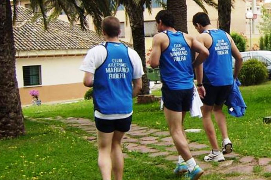 El Club de Atletismo “Mariano Ribera” de Valencia participa en “La volta a peu” de Almassera