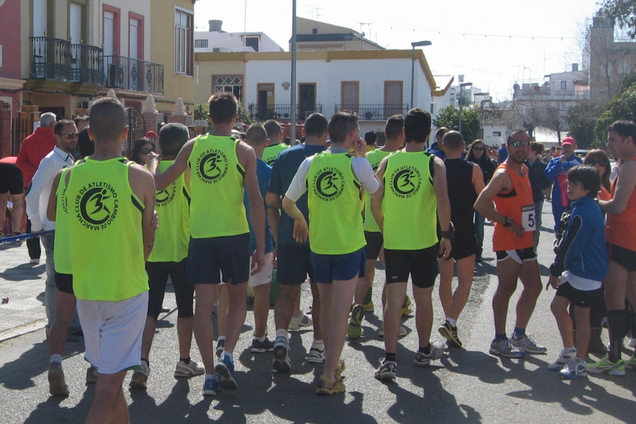 El Club de Atletismo Cambio de Marcha participa en la ‘XXVIII Carrera Popular Villa de Cantillana’ (Sevilla) celebrada el Día de Andalucía