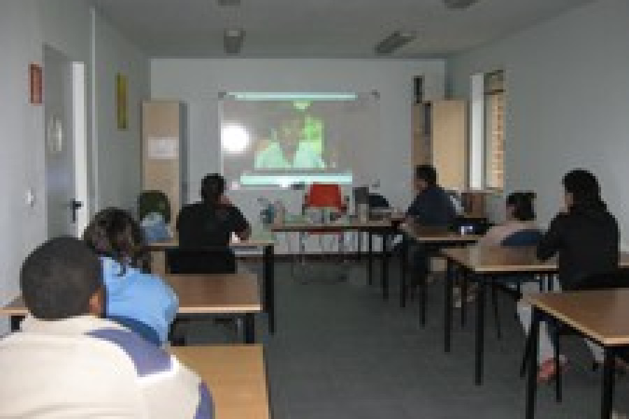 Segunda sesión del Proyecto Jóvenes de otros mundos: un futuro en desarrollo Centro Socioeducativo Juvenil de Cantabria