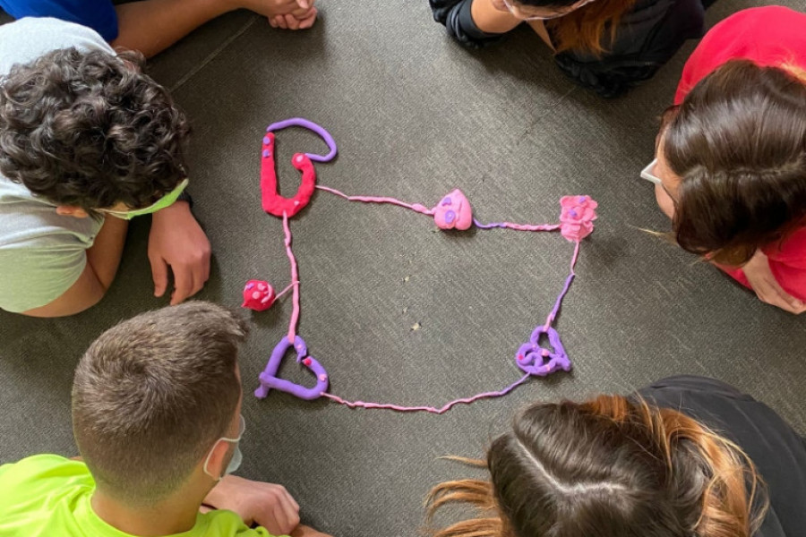 El centro educativo ‘La Zarza’ de Abanilla (Murcia) finaliza su primera fase del proyecto de intervención grupal con menores