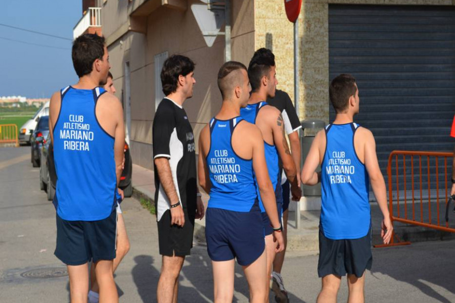 El Club de Atletismo del Centro 'Mariano Ribera' de Burjassot, participa en dos carreras solidarias por los damnificados de Lorca y los enfermos de Alzheimer