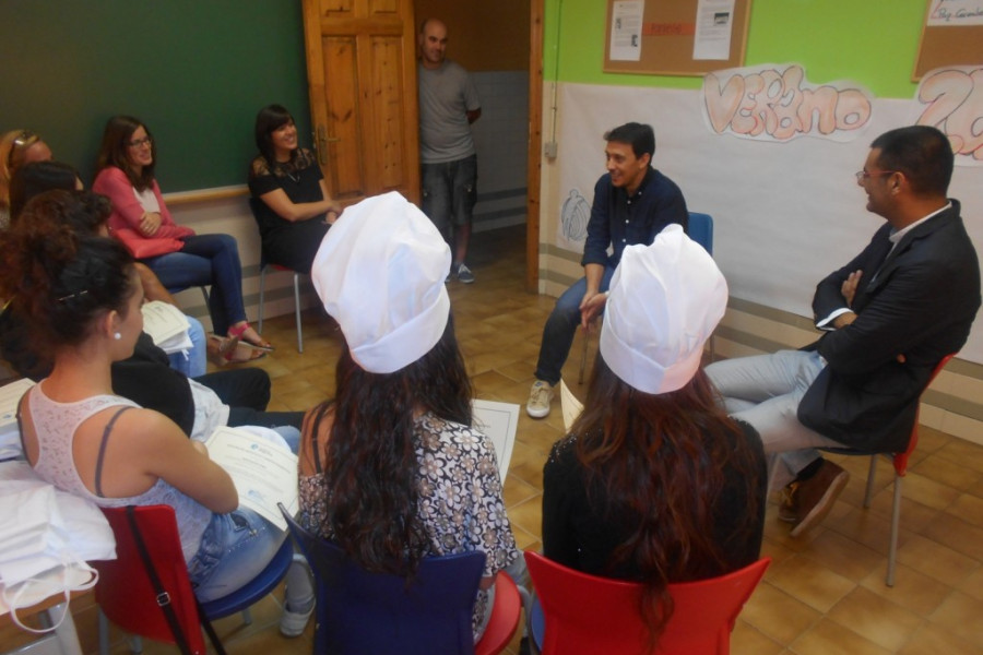 Los menores de los centros ‘Virgen de Valvanera’ e 'Iregua' de La Rioja participan en un taller de cocina con la colaboración del cocinero Francis Paniego