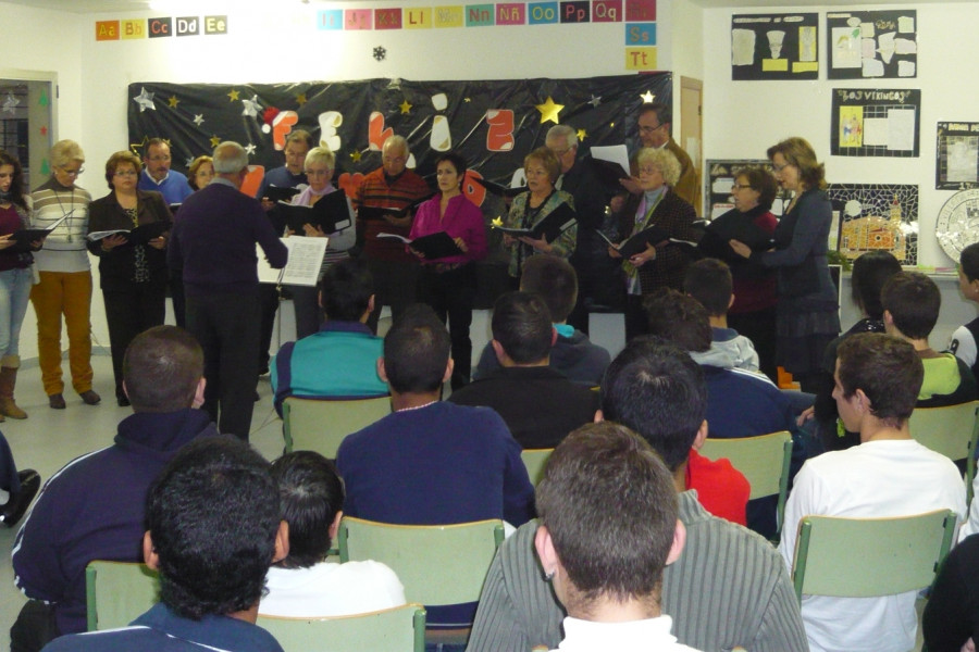 Música, dulces y visitas culturales para festejar la Navidad en los centros ‘Levante’ y ‘La Villa’ de la provincia de Alicante