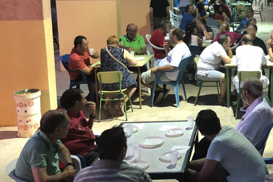 Las personas atendidas en distintos centros sociosanitarios de Fundación Diagrama en Murcia participan en una convivencia en Mazarrón 