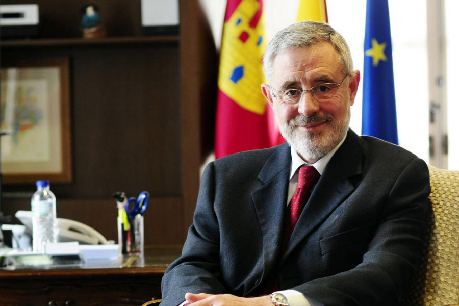 Miembros de la Oficina del Defensor del Pueblo de Castilla-La Mancha, visitan el Centro “La Cañada” de Fernán Caballero (Ciudad Real)