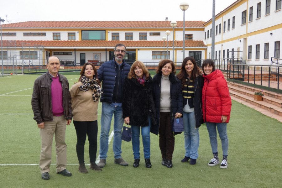 La delegada provincial de Bienestar Social de Ciudad Real y la jefa de Servicio de Familias y Menores visitan ‘La Cañada’ de Fernán Caballero. Fundación Diagrama. Castilla-La Mancha 2019. 