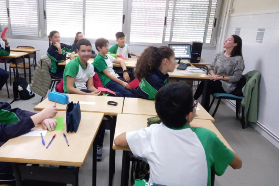 Alumnos y alumnas de 2º de la ESO del Colegio Don Bosco, durante la sesión